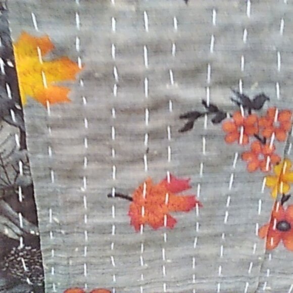 Kantha Quilt Gray/Orange Fall Leaves 56" x 84" Cotton Handmade In India K11. - Picture 3 of 5